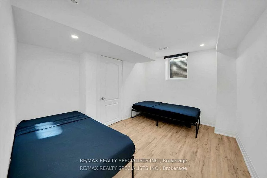 7294, Rosehurst, Lisgar, Mississauga