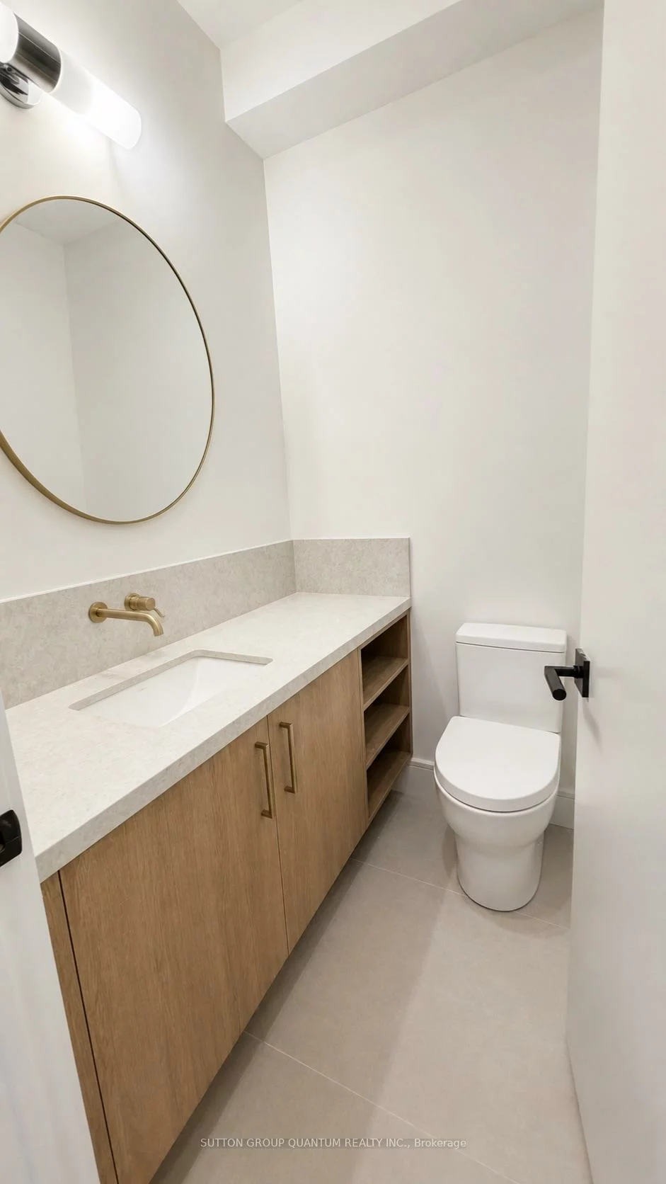 43, Elmwood, Port Credit, Mississauga