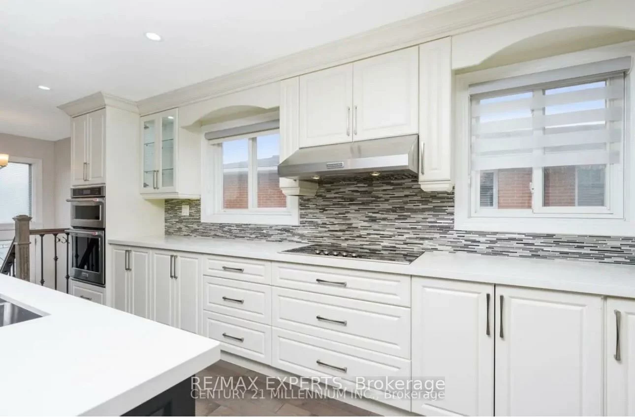 465, Fergo, Cooksville, Mississauga