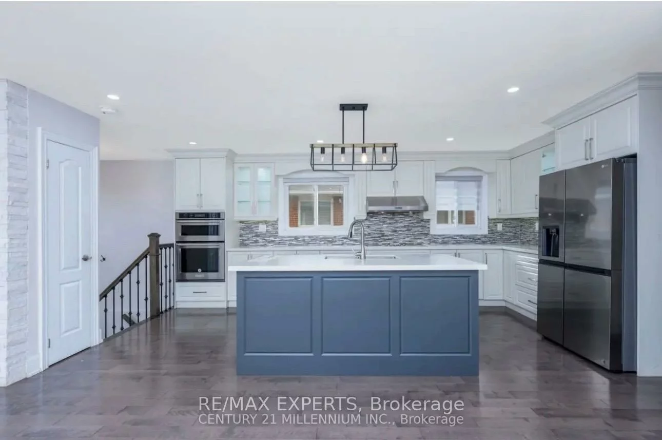 465, Fergo, Cooksville, Mississauga