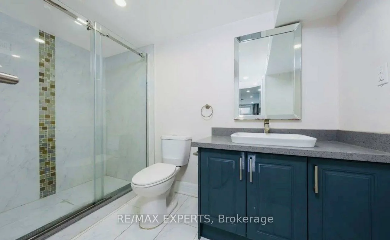 465, Fergo, Cooksville, Mississauga