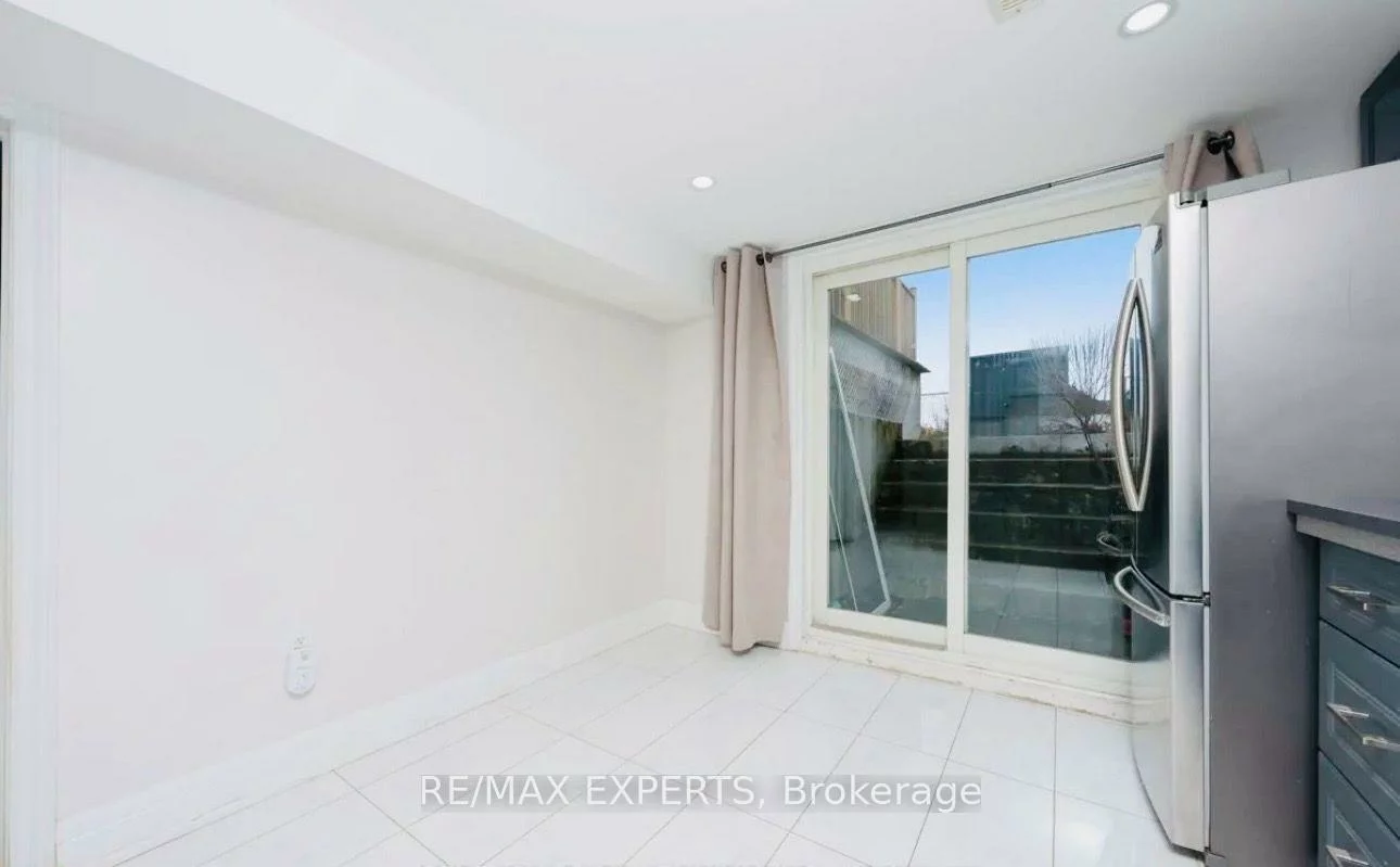 465, Fergo, Cooksville, Mississauga