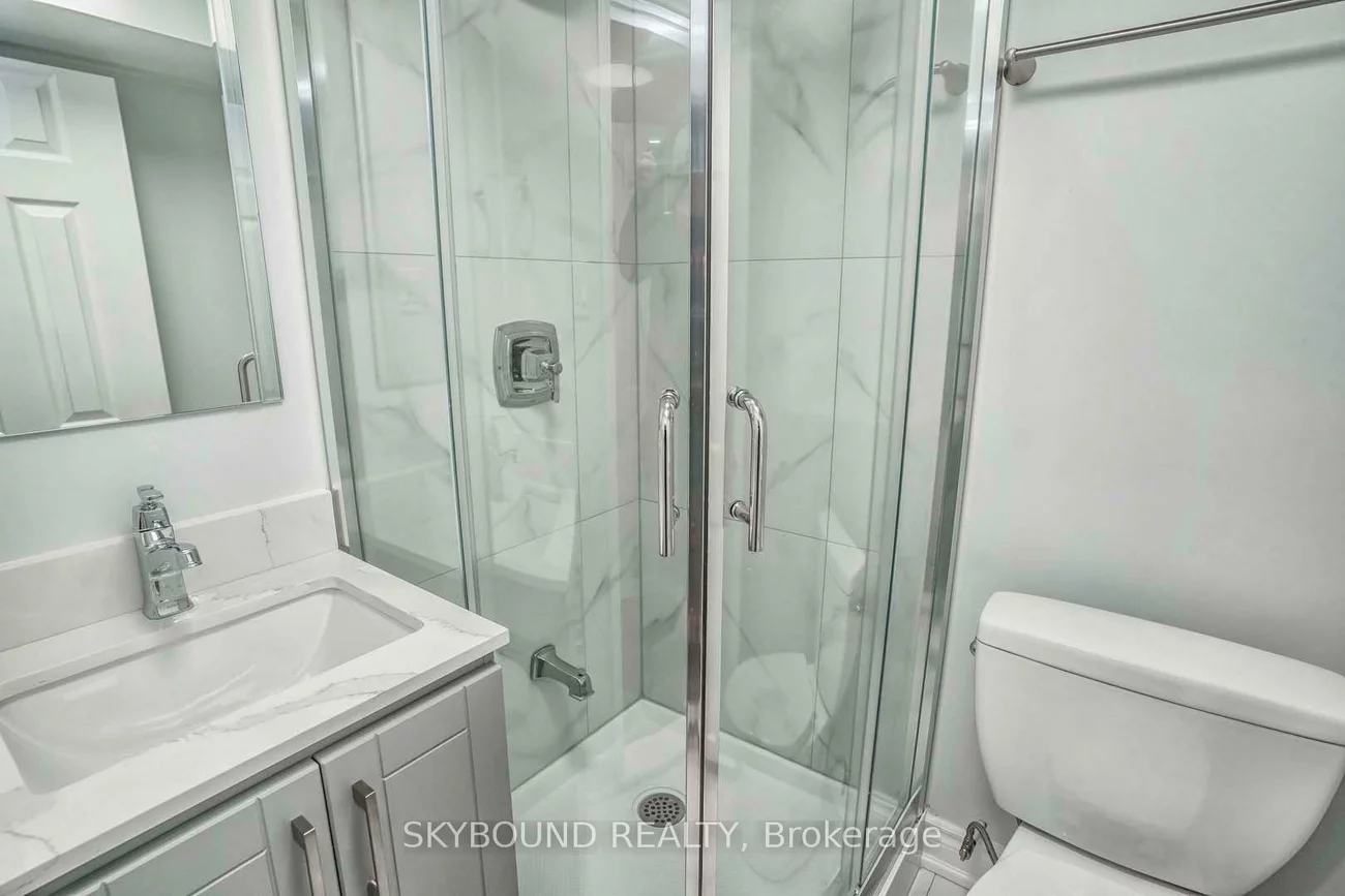 3614, Holden (Unit 1), Mississauga Valleys, Mississauga