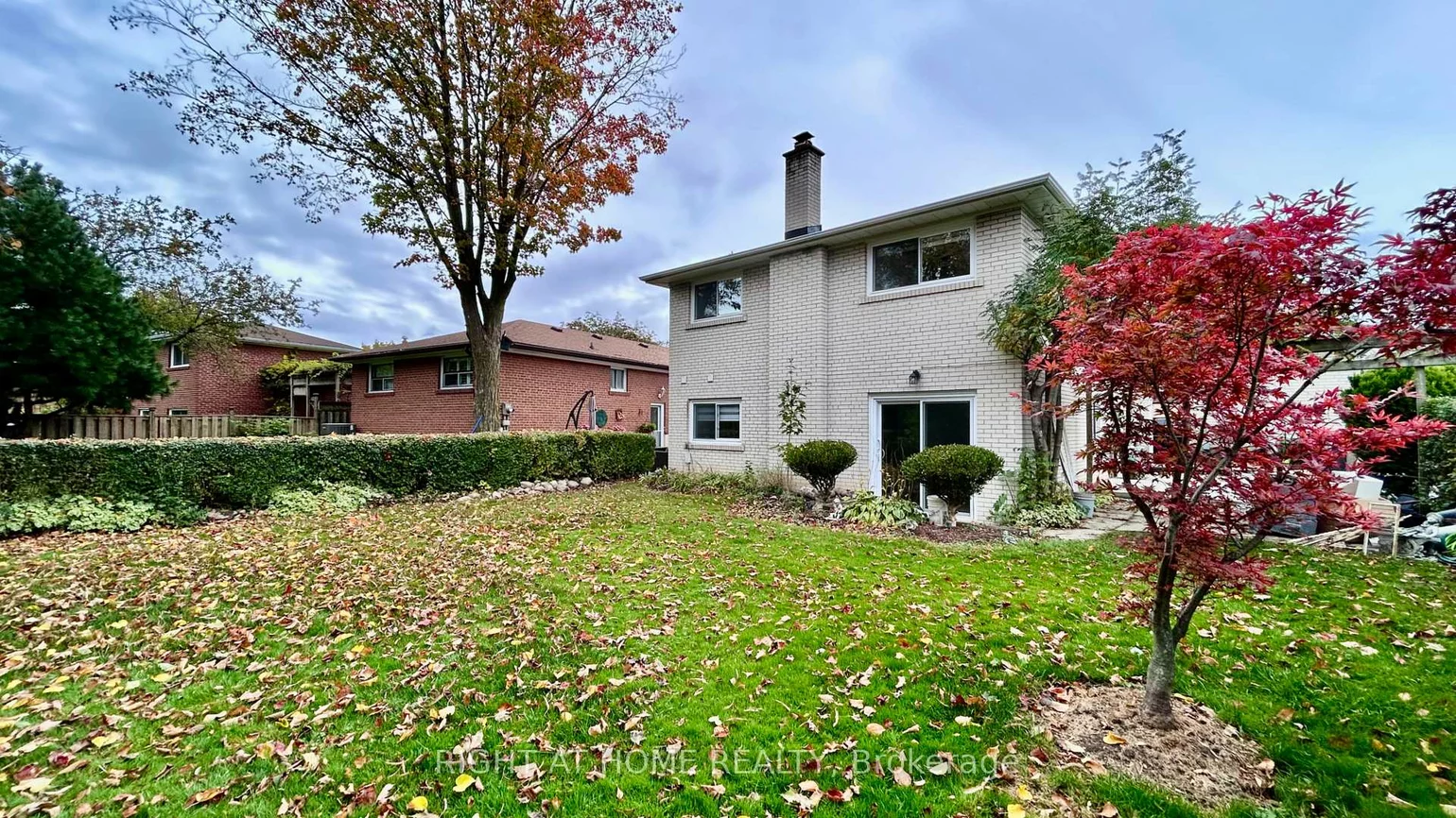 575, Eversley, Mississauga Valleys, Mississauga