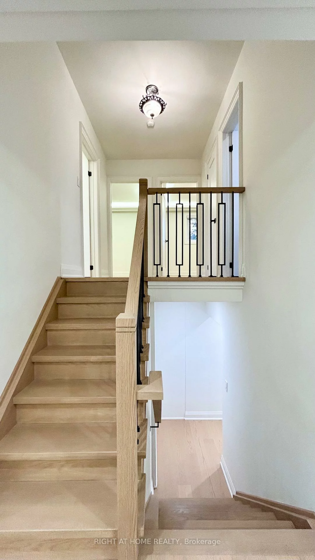 575, Eversley, Mississauga Valleys, Mississauga
