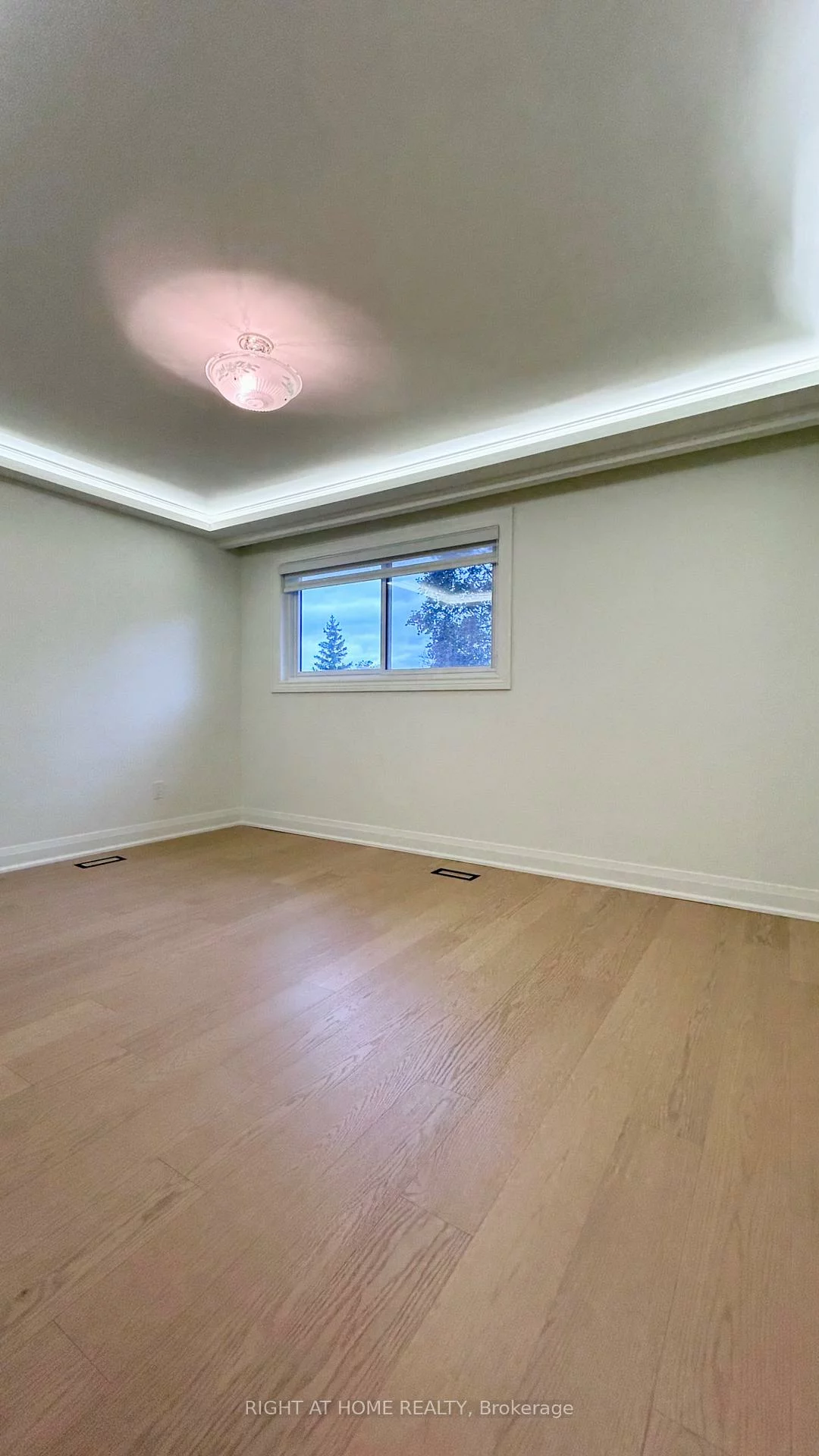 575, Eversley, Mississauga Valleys, Mississauga