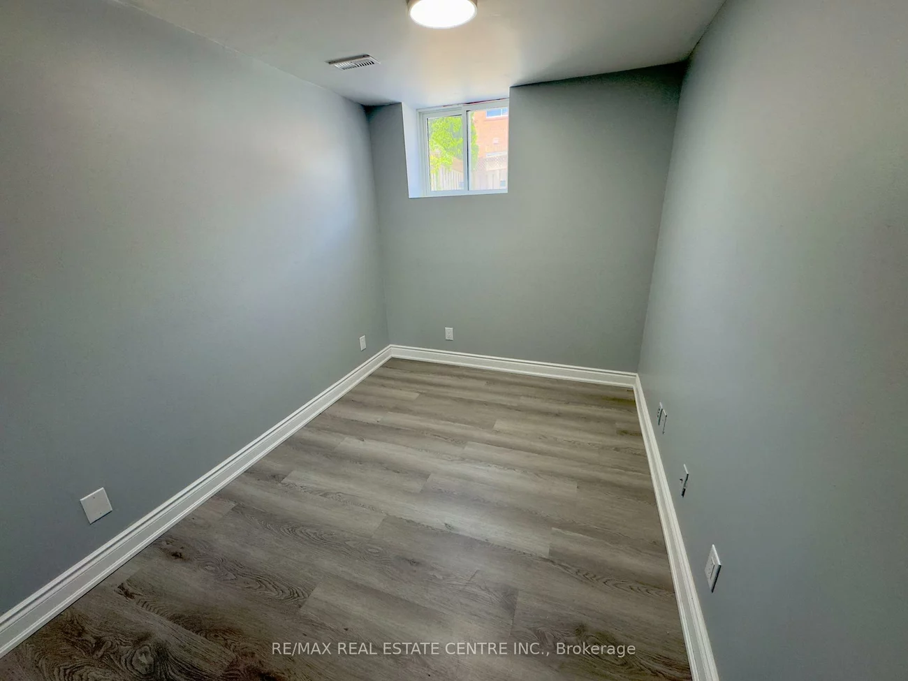 5983, Sidmouth, East Credit, Mississauga