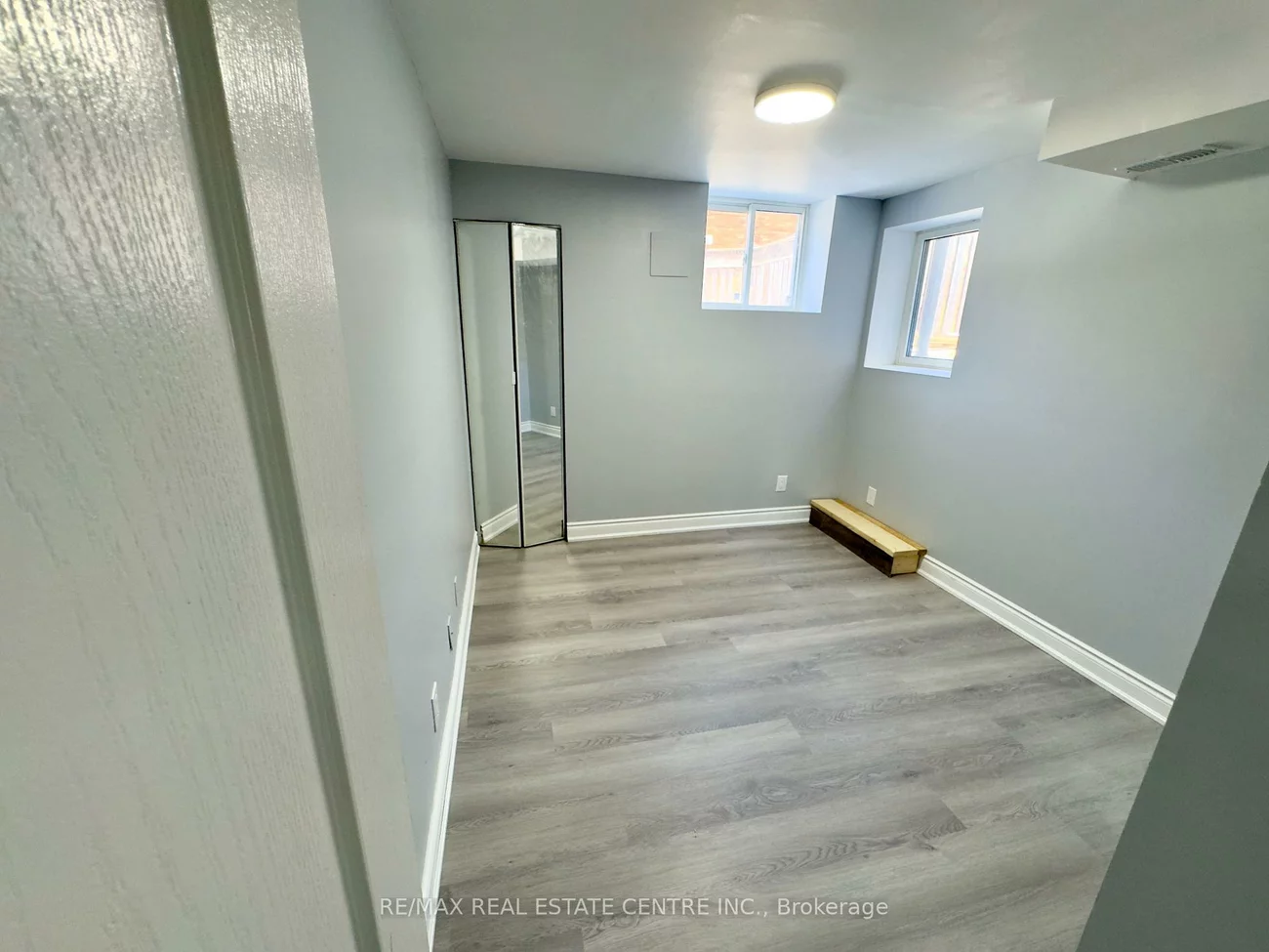 5983, Sidmouth, East Credit, Mississauga