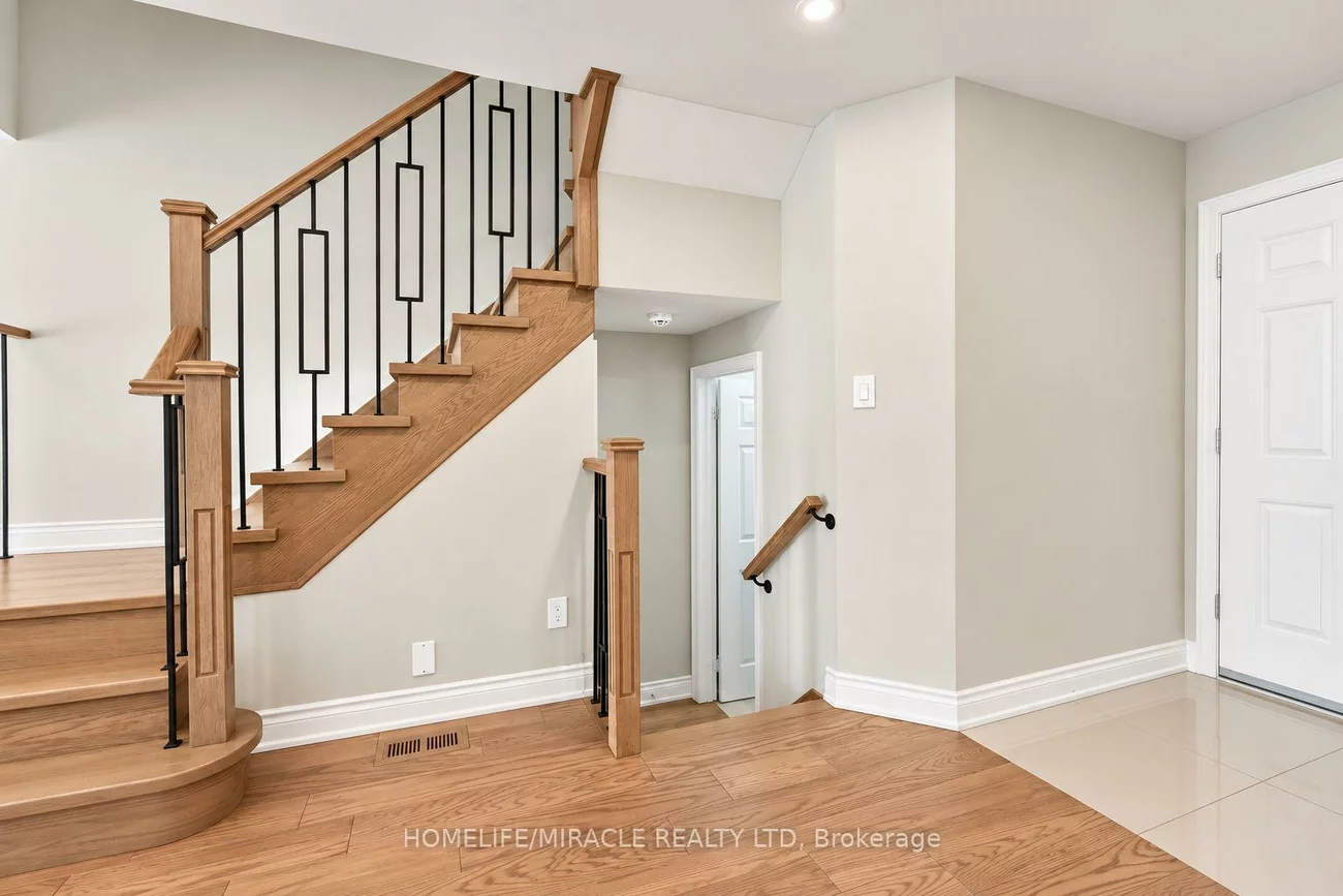 7683, Doverwood, Meadowvale, Mississauga