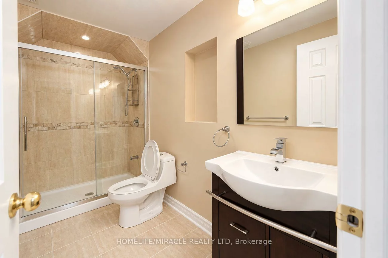 7683, Doverwood, Meadowvale, Mississauga