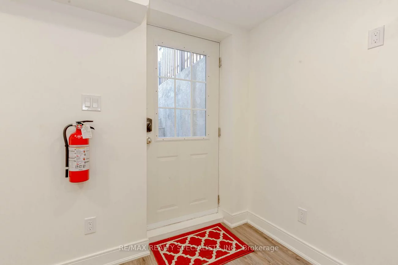 2535, Raglan, Central Erin Mills, Mississauga