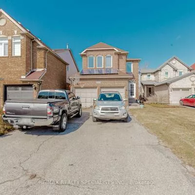 2535, Raglan, Central Erin Mills, Mississauga