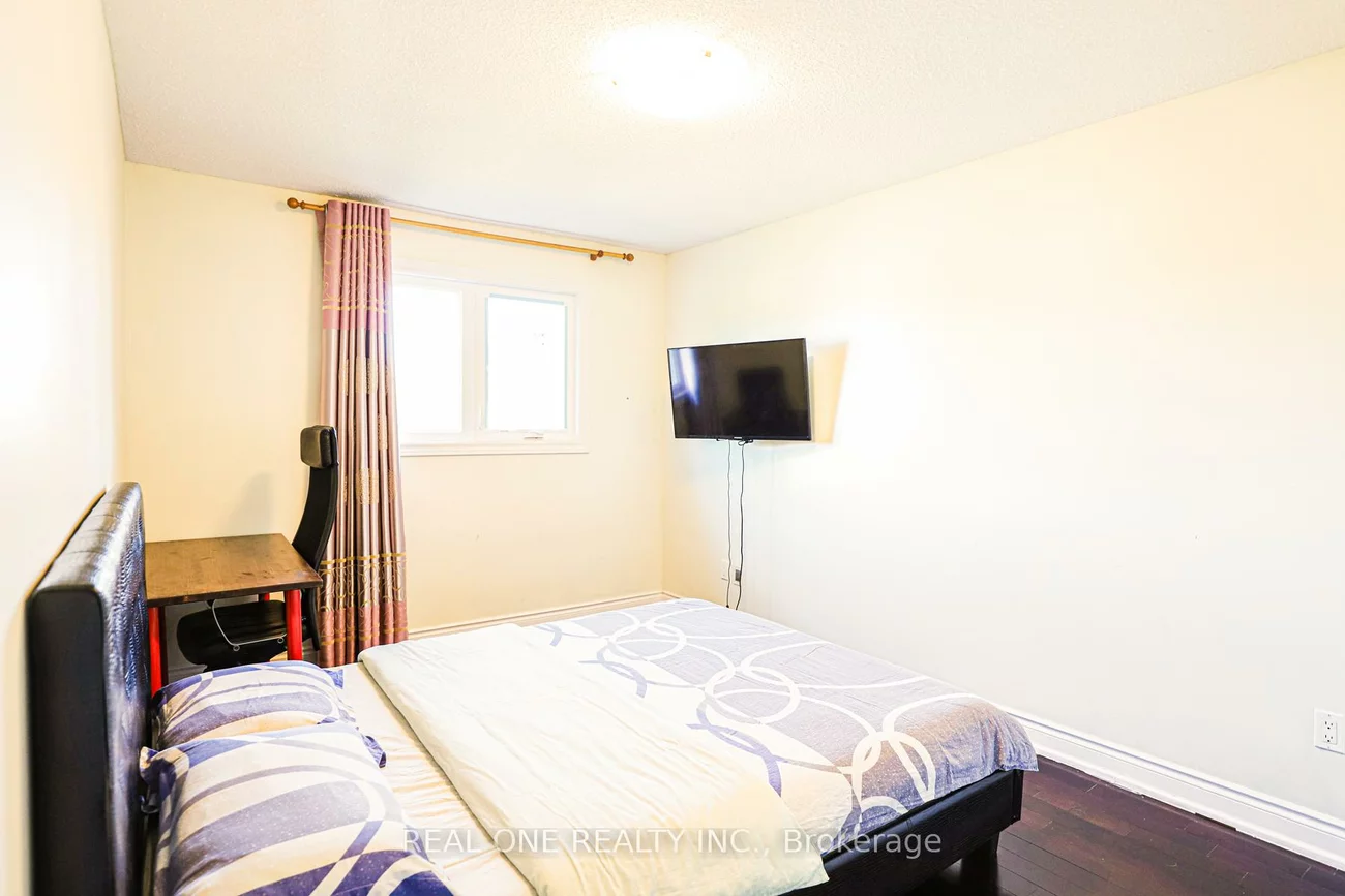 3331, Dovetail, Erin Mills, Mississauga