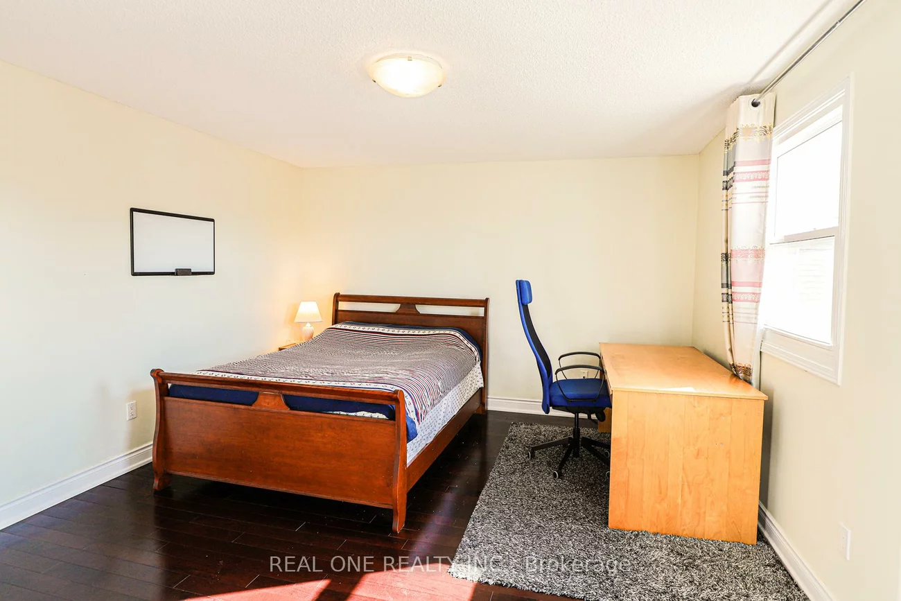 3331, Dovetail, Erin Mills, Mississauga