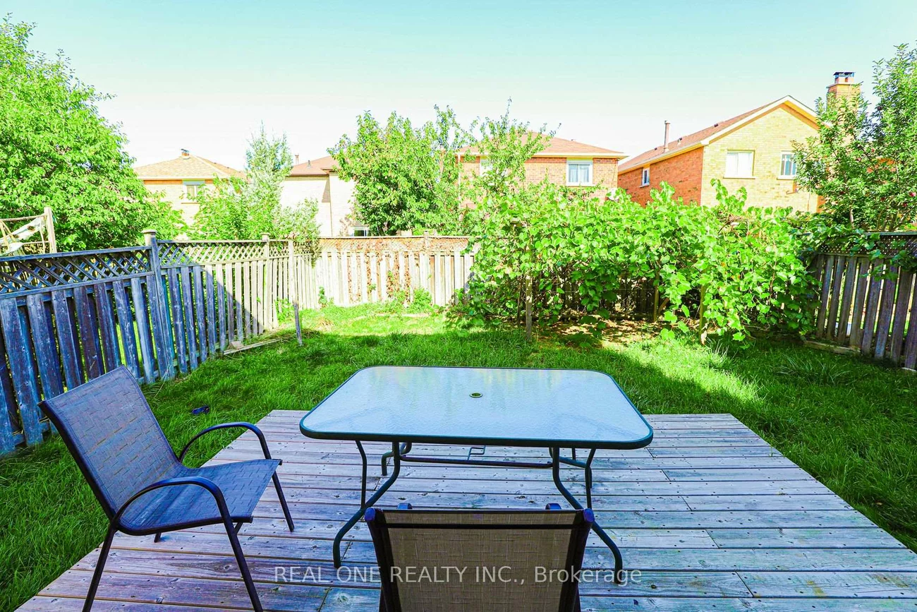 3331, Dovetail, Erin Mills, Mississauga