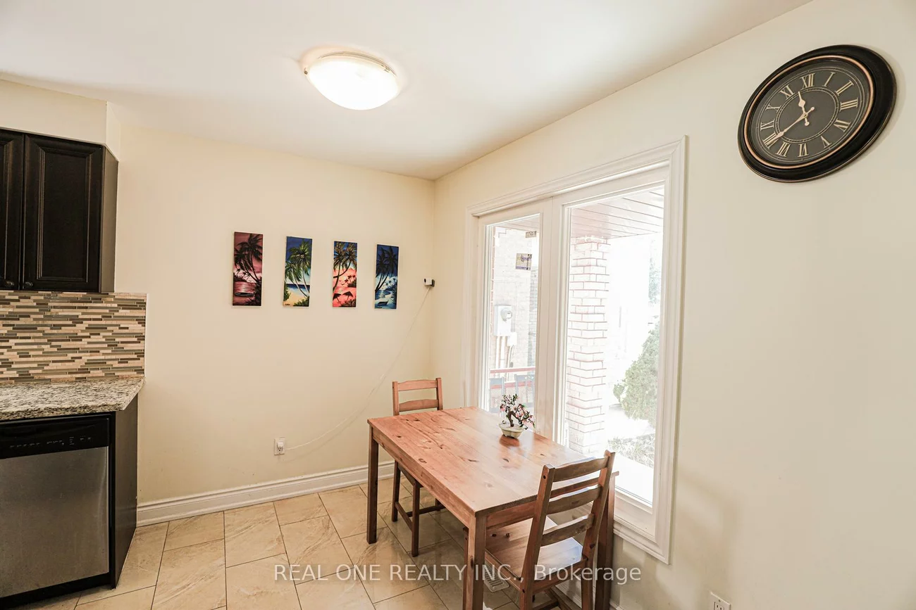 3331, Dovetail, Erin Mills, Mississauga