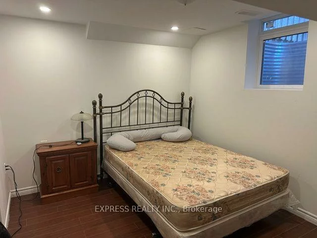 5147, Oscar Peterson, Churchill Meadows, Mississauga