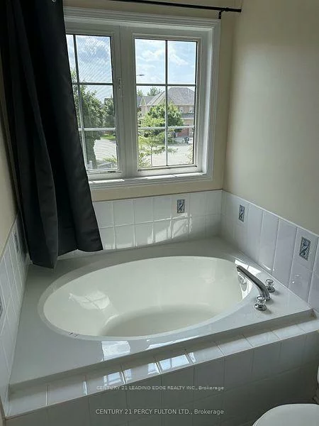5960, Algarve, Churchill Meadows, Mississauga