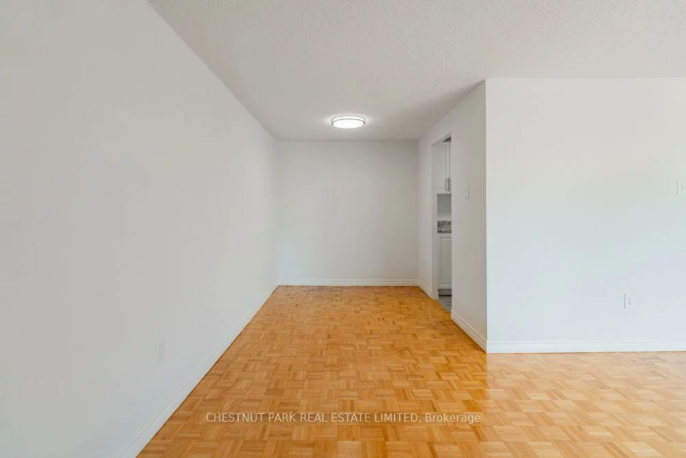 1060, Caven, Lakeview, Mississauga