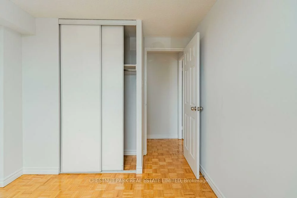 1060, Caven, Lakeview, Mississauga