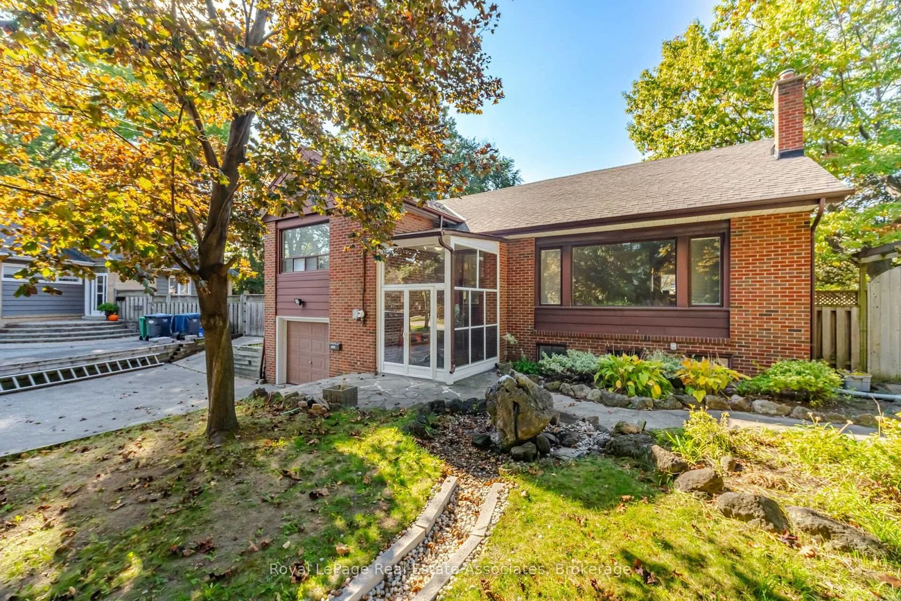 1636, Springwell, Clarkson, Mississauga