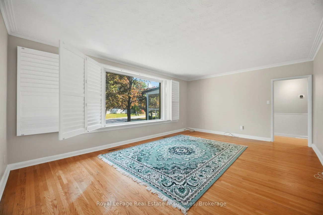 1636, Springwell, Clarkson, Mississauga