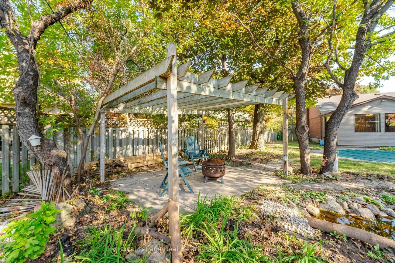 1636, Springwell, Clarkson, Mississauga
