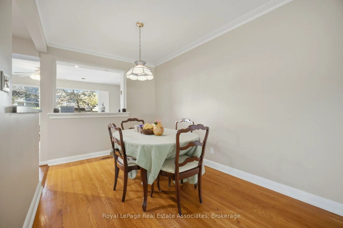1636, Springwell, Clarkson, Mississauga