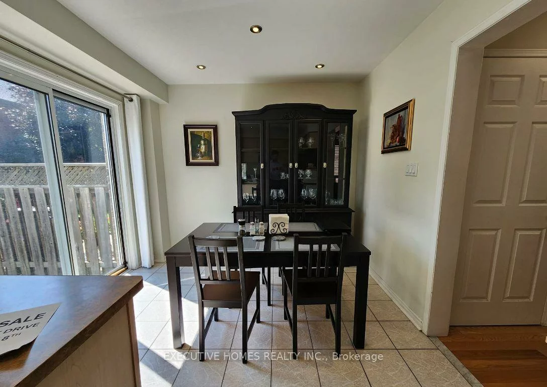 6256, Avonhurst, Lisgar, Mississauga