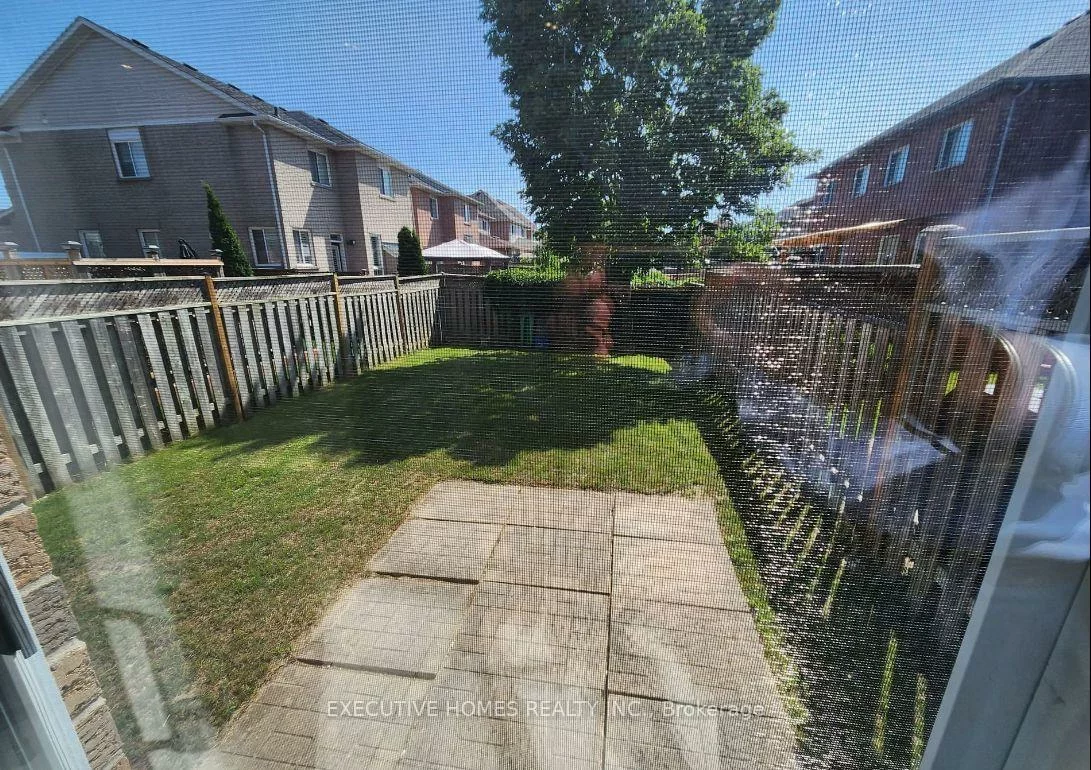 6256, Avonhurst, Lisgar, Mississauga