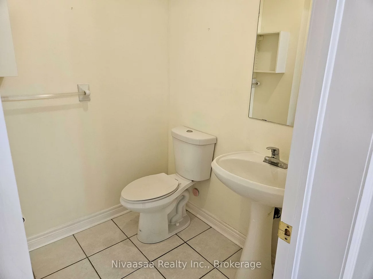 926, Ledbury, East Credit, Mississauga