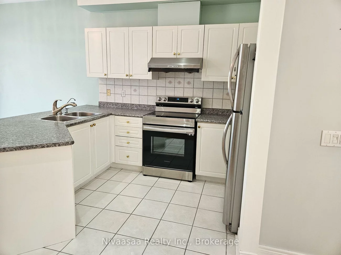 926, Ledbury, East Credit, Mississauga