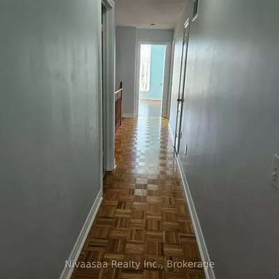 926, Ledbury, East Credit, Mississauga