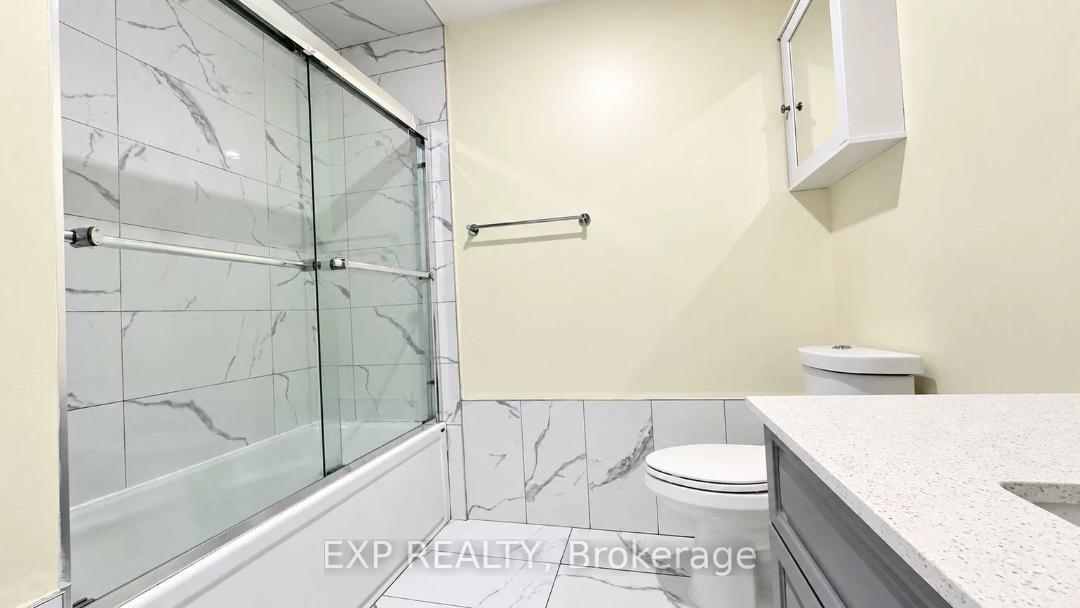 3425, Laddie, Malton, Mississauga