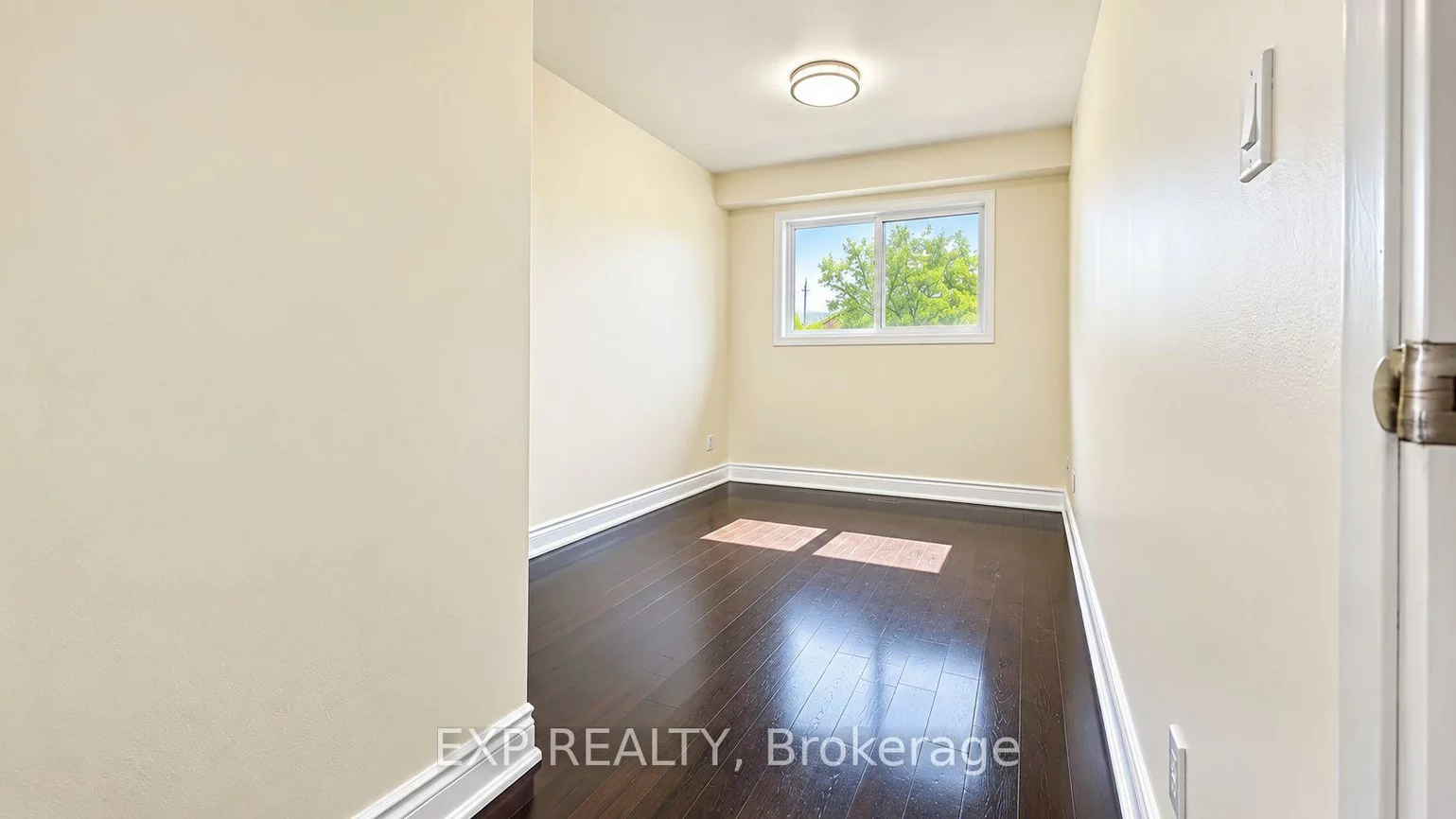 3425, Laddie, Malton, Mississauga