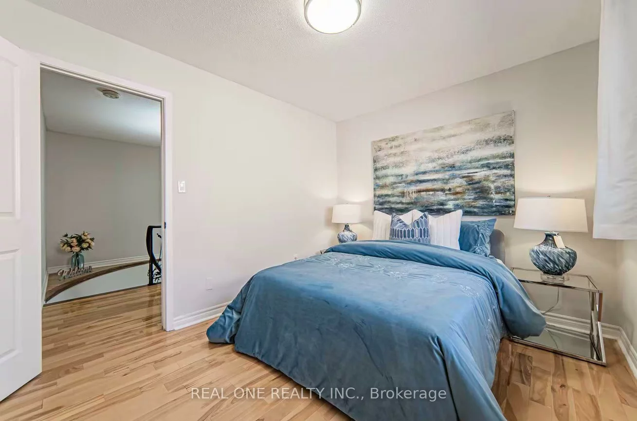 4169, Trapper, Erin Mills, Mississauga