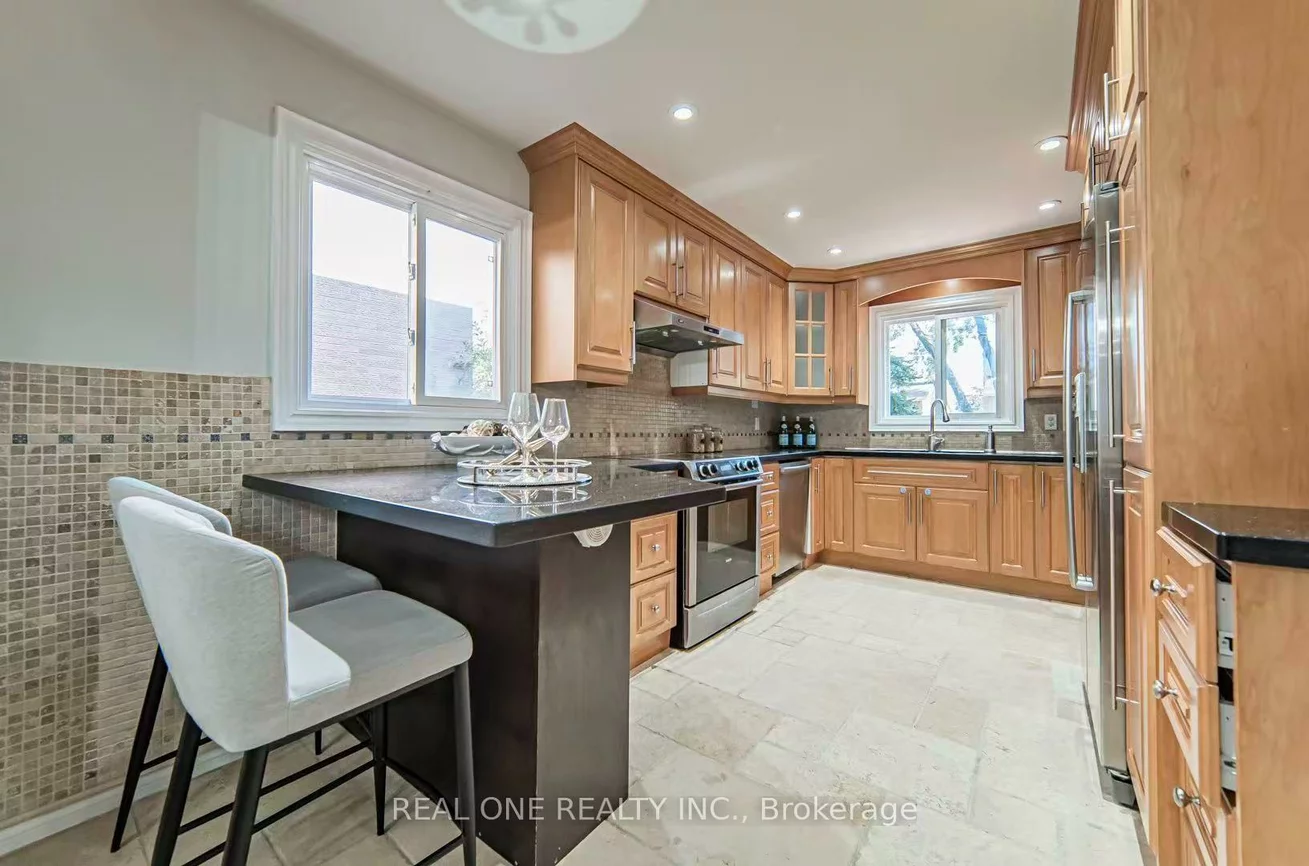 4169, Trapper, Erin Mills, Mississauga