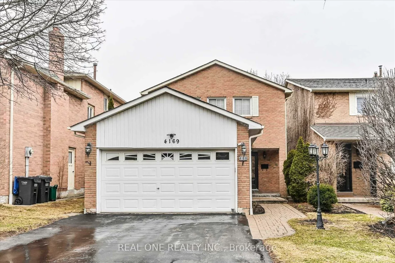 4169, Trapper, Erin Mills, Mississauga