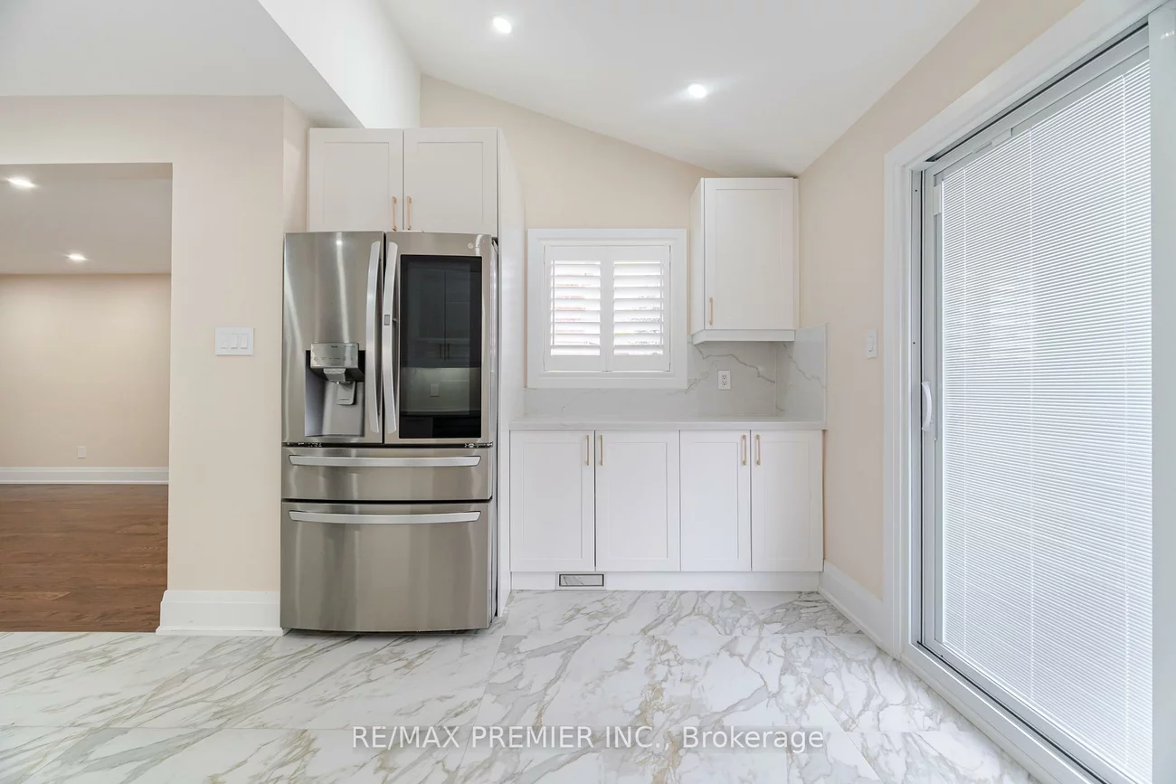 495, Fairview, Fairview, Mississauga