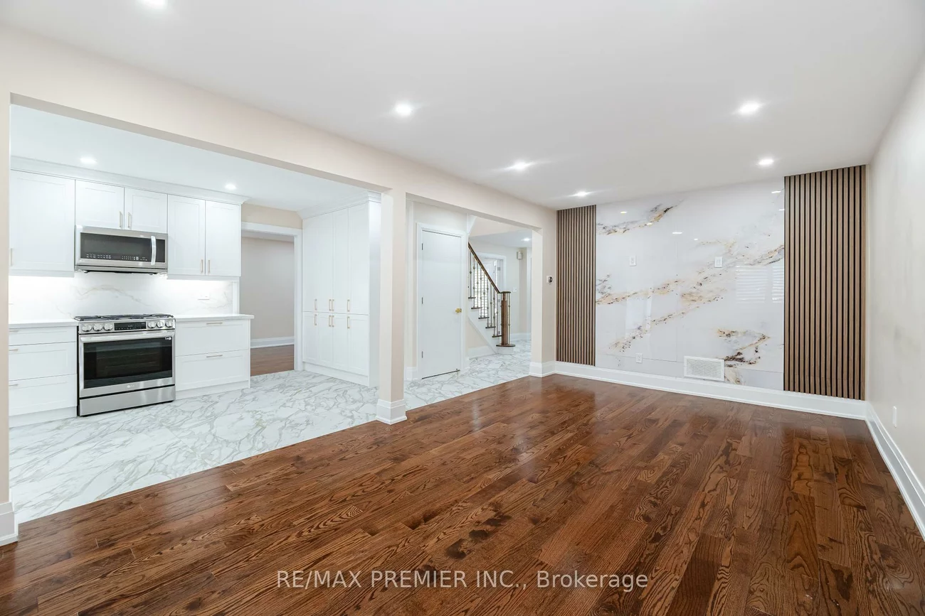 495, Fairview, Fairview, Mississauga