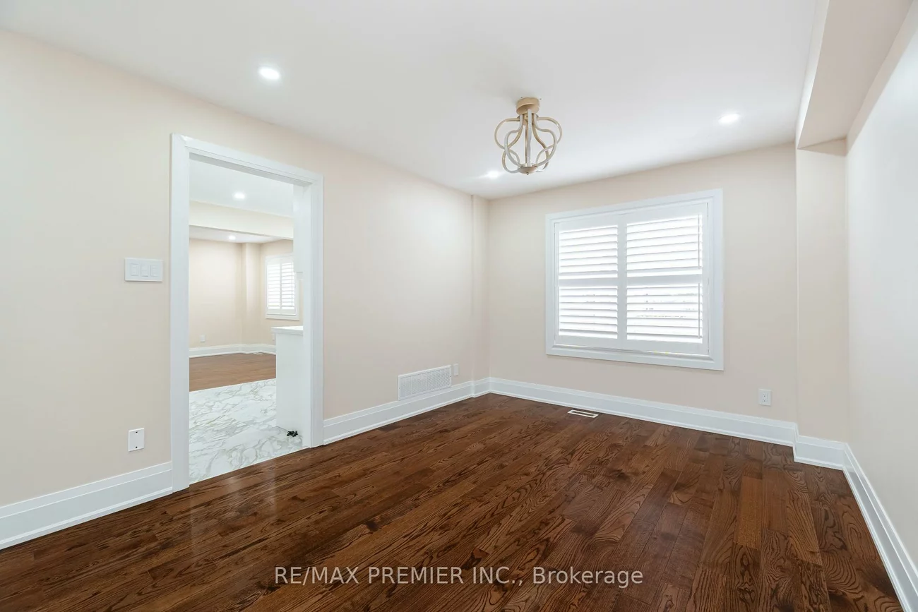 495, Fairview, Fairview, Mississauga