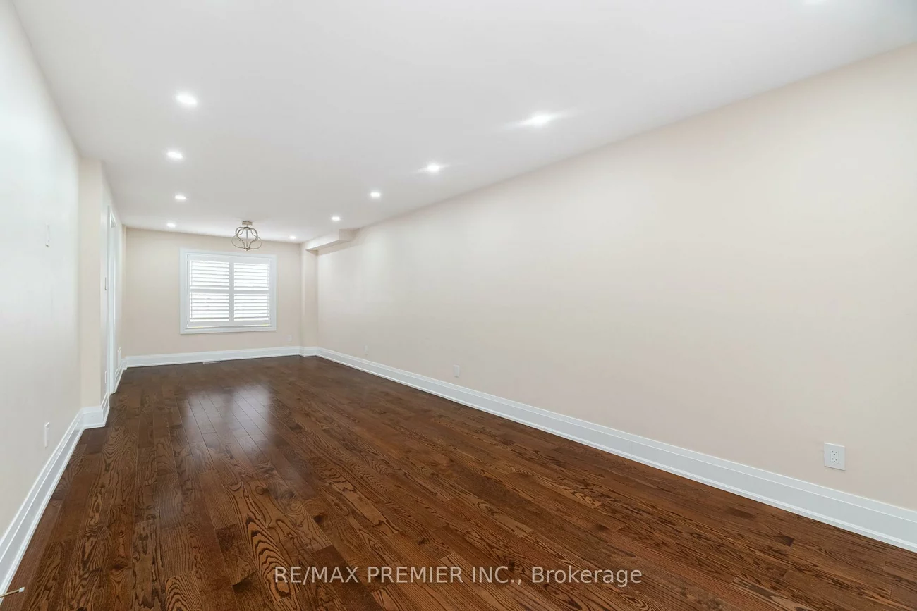 495, Fairview, Fairview, Mississauga