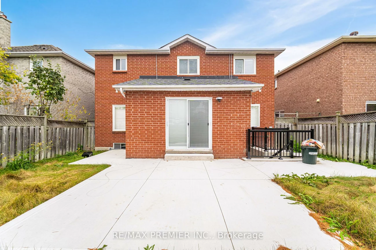 495, Fairview, Fairview, Mississauga