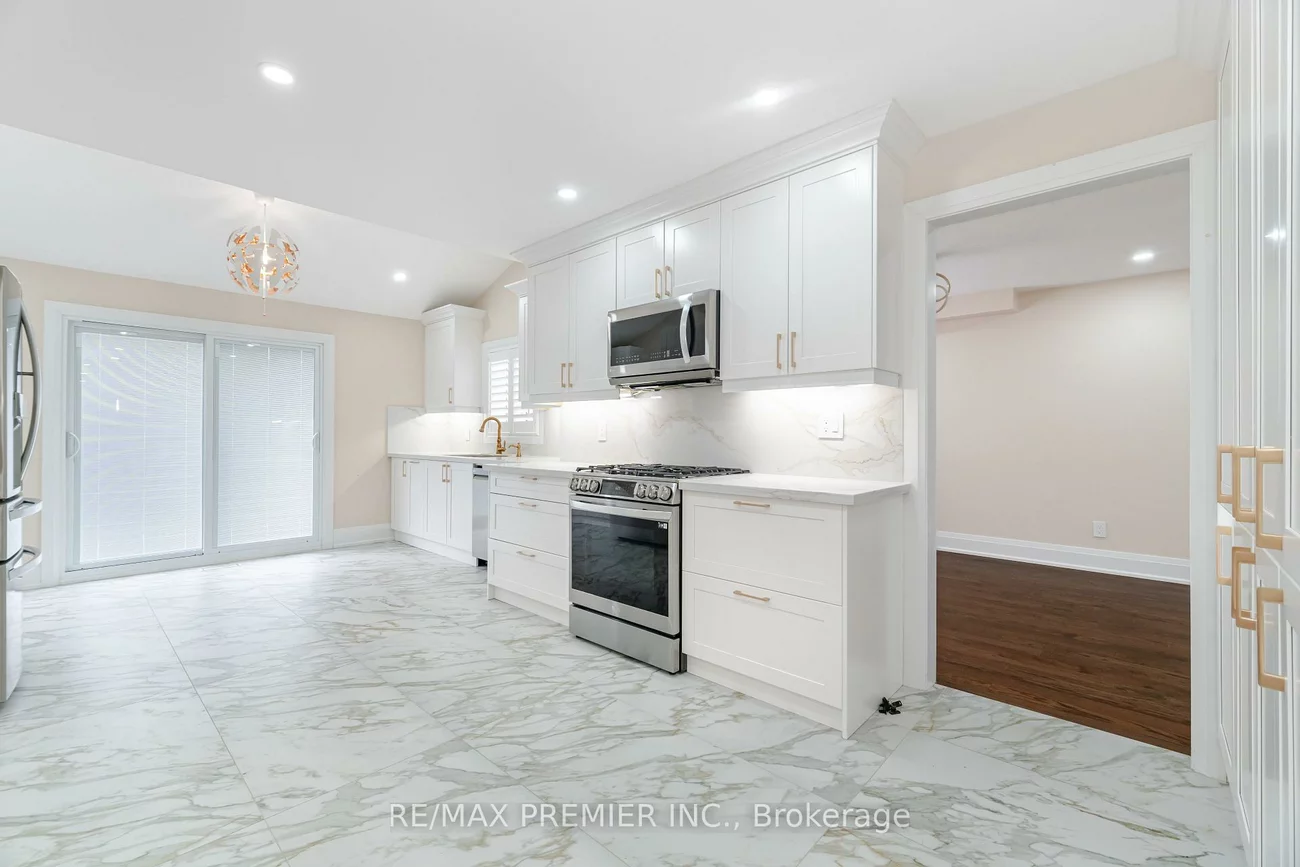 495, Fairview, Fairview, Mississauga