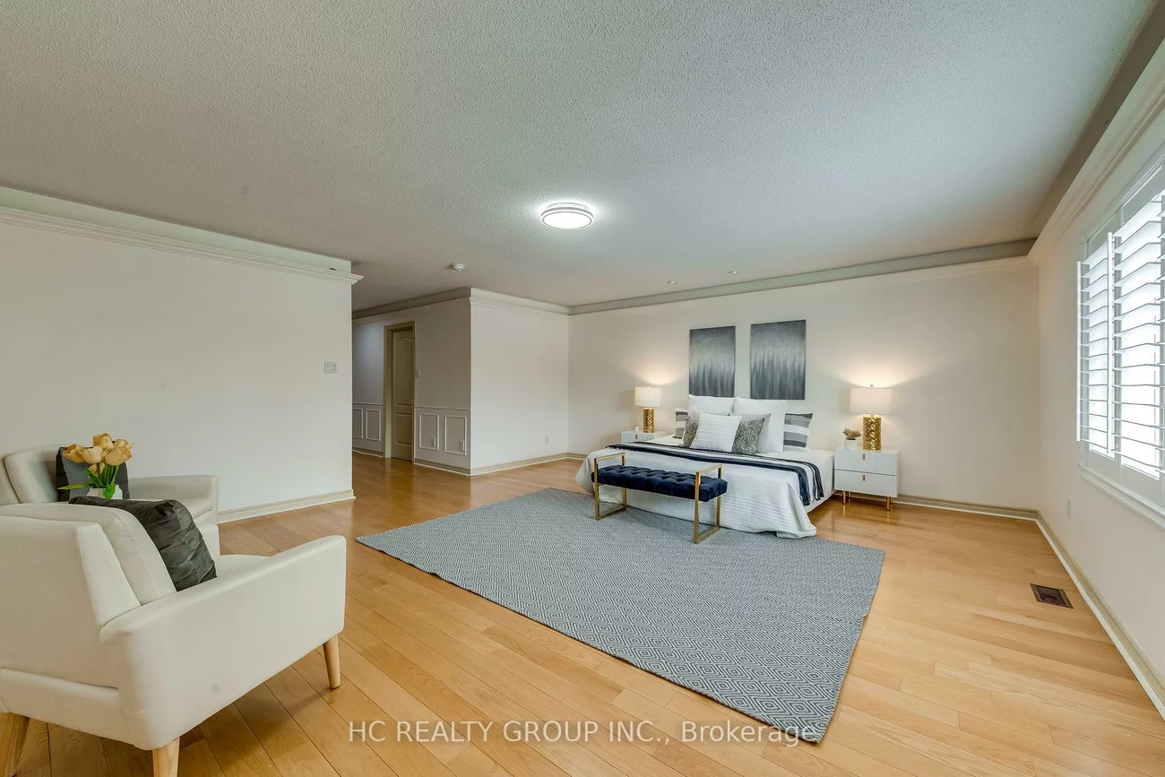 5160, Montclair, Central Erin Mills, Mississauga