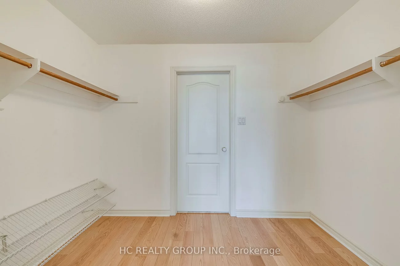 5160, Montclair, Central Erin Mills, Mississauga