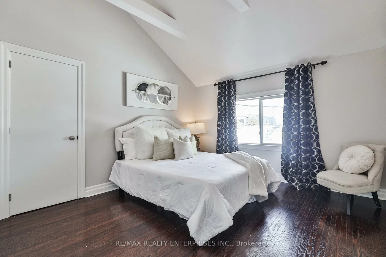 611, Byngmount, Lakeview, Mississauga