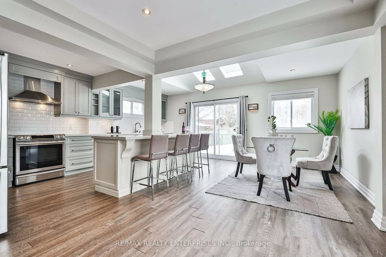 611, Byngmount, Lakeview, Mississauga