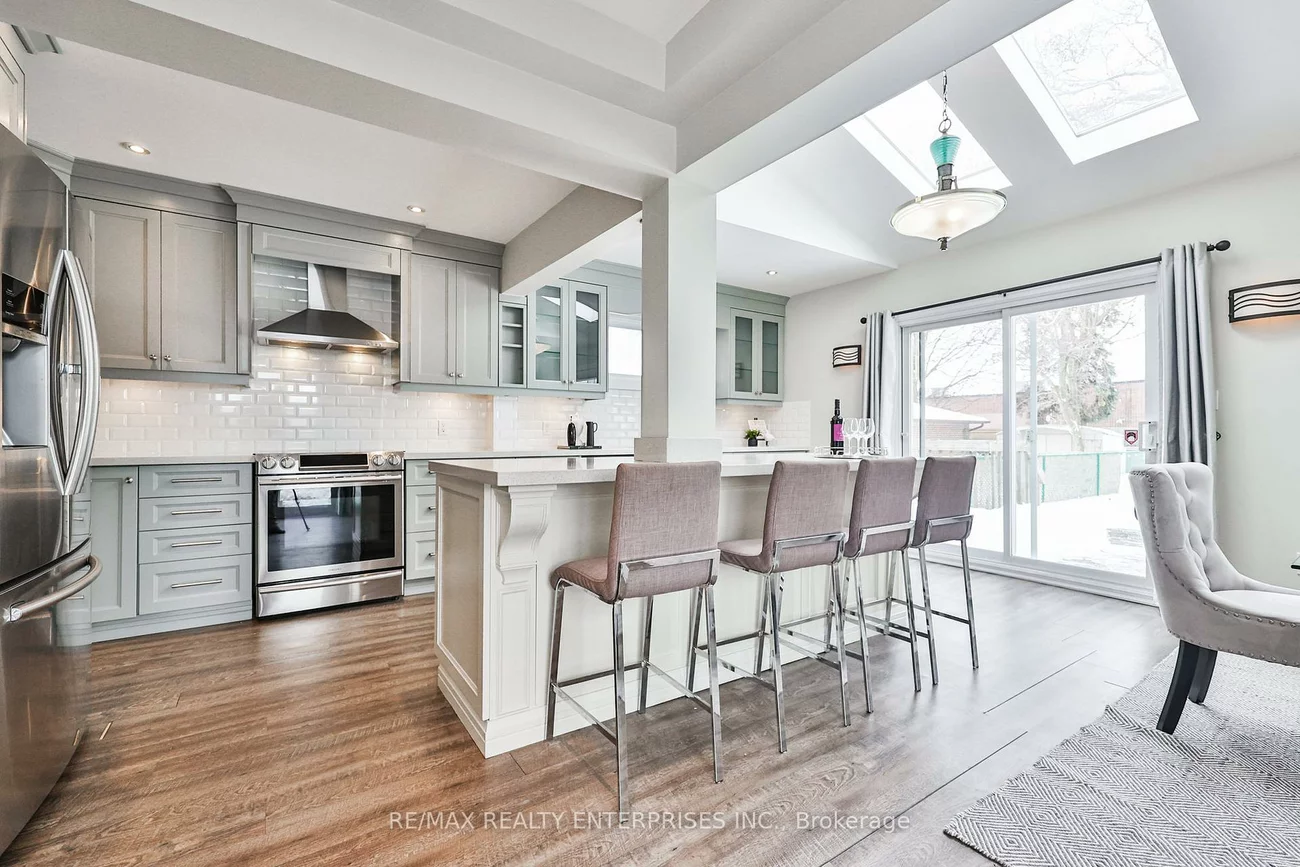 611, Byngmount, Lakeview, Mississauga
