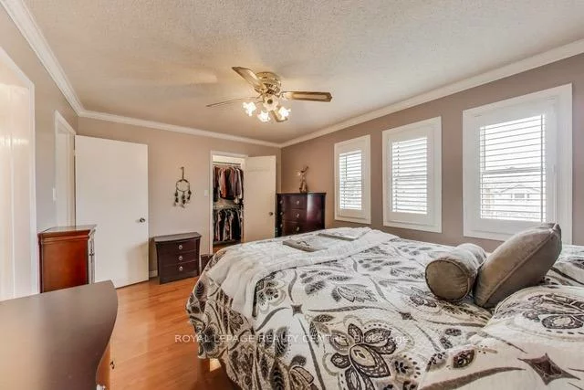 3354, Aubrey, Erin Mills, Mississauga
